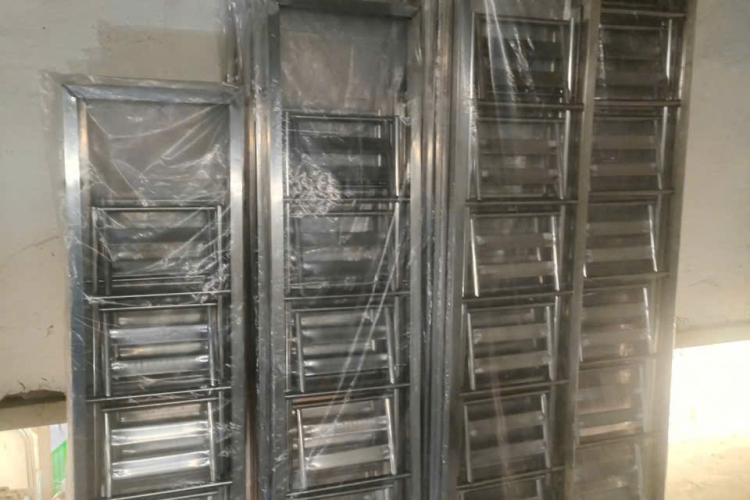 Thang Inox